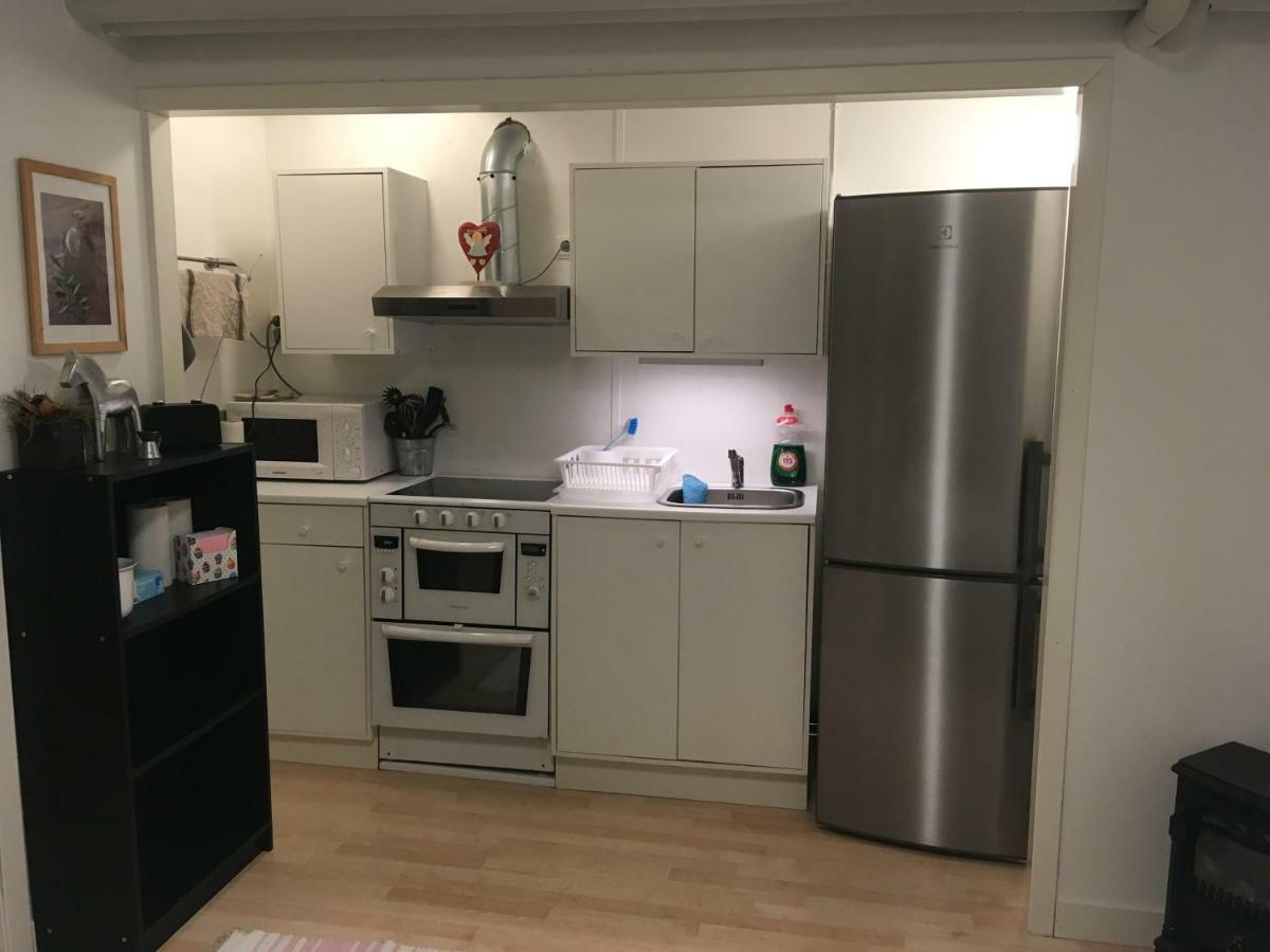 Lilla Vran Apartment Lerbacken ภายนอก รูปภาพ